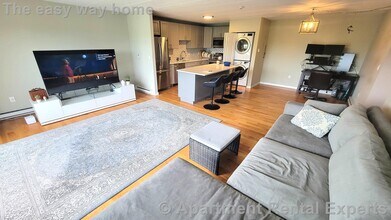 235 Winthrop St, Unit #7708 in Medford, MA - Building Photo - Building Photo