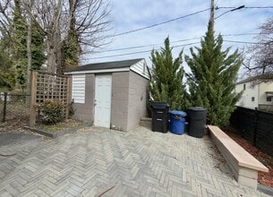 123 Walnut Ave in Dundalk, MD - Building Photo - Building Photo