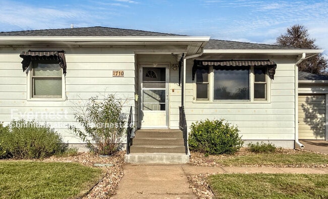 property at 710 25th Ave