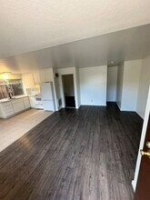 996-998 Torrano Ave in Hayward, CA - Building Photo - Building Photo