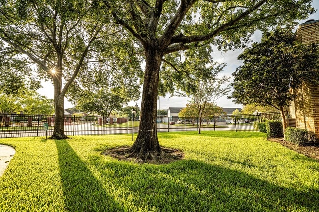 1515 Sandy Springs Rd