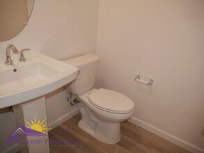 12545 Kenne Dr in Rancho Cordova, CA - Building Photo - Building Photo