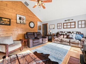 41 Mores Creek Cir in Boise, ID - Building Photo - Building Photo