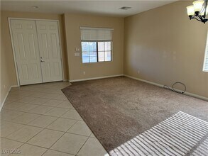 8053 Ken Smith Falls St in North Las Vegas, NV - Building Photo - Building Photo