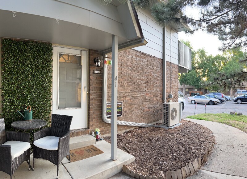 1024 Oxford Ln in Fort Collins, CO - Building Photo