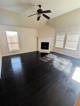 3909 Vista Greens Dr in Keller, TX - Building Photo - Building Photo