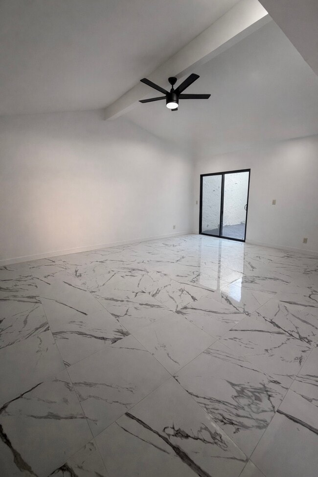 1605 Common Dr, Unit A in El Paso, TX - Building Photo - Building Photo