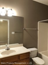 1500 Mary Frances Pl in Raleigh, NC - Foto de edificio - Building Photo