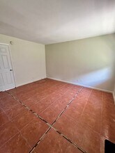 101 NE 41 St #C-48 C in Oakland Park, FL - Building Photo - Building Photo