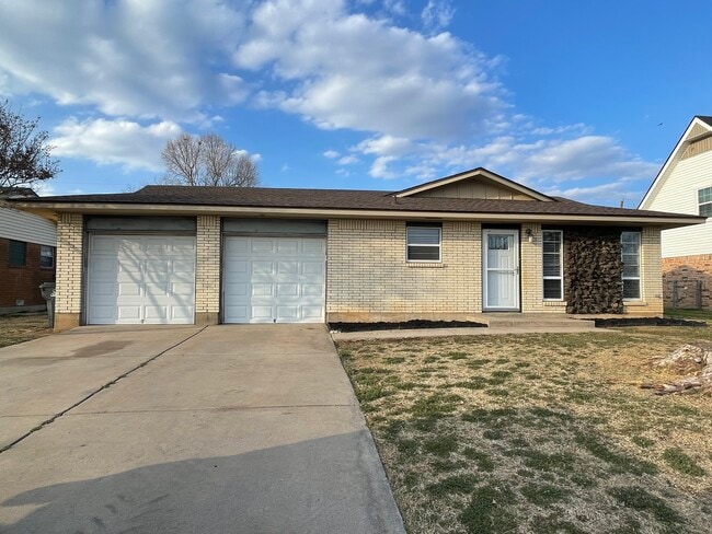 property at 6733 NW Compass Dr