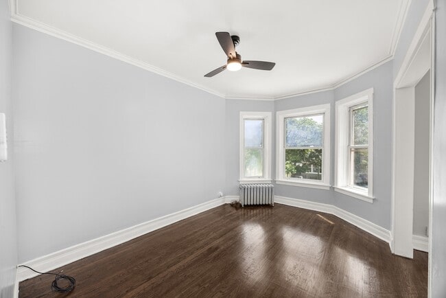 7110 S Eberhart Ave in Chicago, IL - Building Photo - Building Photo