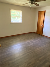 1543 18th Ave Pl NE in Hickory, NC - Building Photo - Building Photo