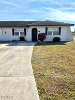 114 SW 35th Terrace in Cape Coral, FL - Building Photo