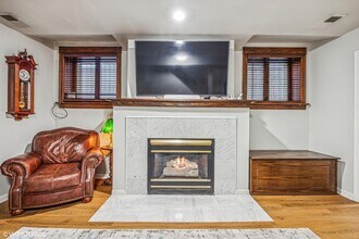 659 W Buckingham Pl in Chicago, IL - Building Photo - Building Photo