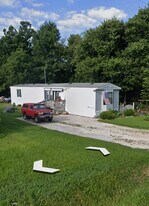 10 Penrod Rd, Unit 56 Penrod Rd in Troy, MO - Building Photo