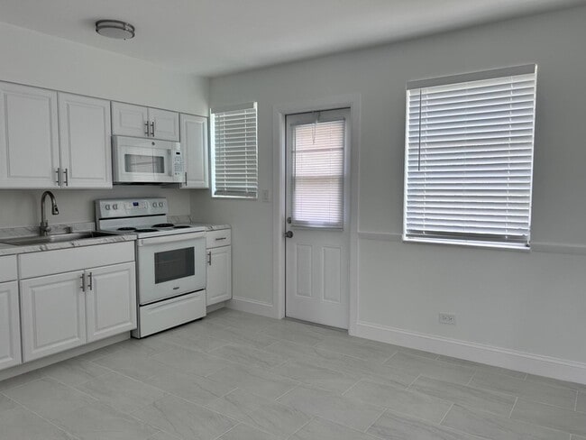 property at 630 Prosperity Farms Rd