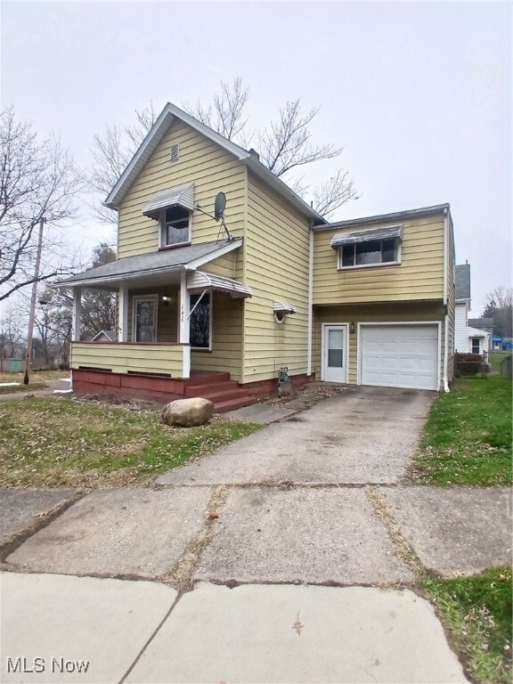 property at 142 N Bridge St