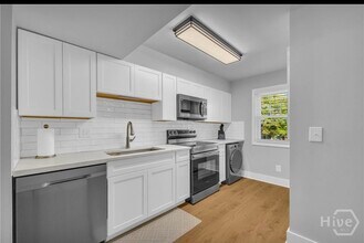 210 Appleby Dr, Unit 208 in Athens, GA - Building Photo - Building Photo