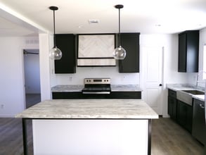 432 Patriot Ln in Collinston, LA - Foto de edificio - Building Photo