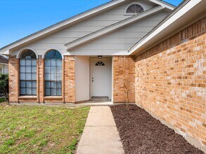 10506 Twilight Moon Dr in Houston, TX - Building Photo - Building Photo