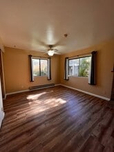 333 W Leroux St in Prescott, AZ - Foto de edificio - Building Photo