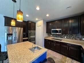 2385 Martins Run in Tavares, FL - Building Photo - Building Photo
