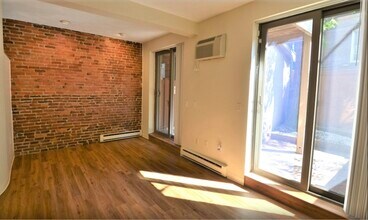 67 St Germain St in Boston, MA - Building Photo - Building Photo