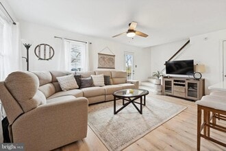 422 Wendover Dr in Norristown, PA - Building Photo - Building Photo