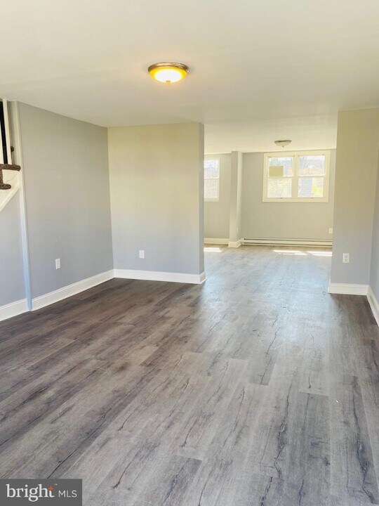 1736 S Ruby St Photo