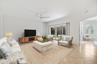 2703 Fairway Dr N in Jupiter, FL - Building Photo - Building Photo