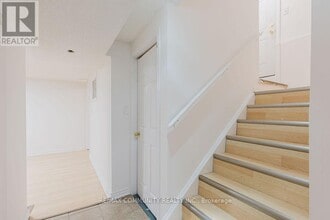 46 Millcar Dr in Toronto, ON - Building Photo - Building Photo