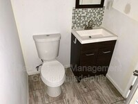 2419 E Allegheny Ave photo'