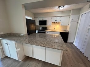 6905 Cleaton Rd in Columbia, SC - Building Photo - Building Photo