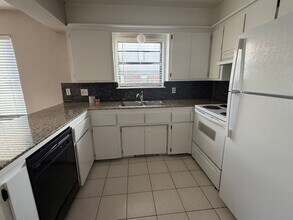 1107 Piedmont Rd N in Piedmont, OK - Building Photo - Building Photo