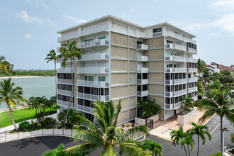 Marco Towers in Naples, FL - Building Photo - Building Photo