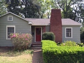 715 E College Ave in Tallahassee, FL - Building Photo