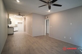 3512 Sampson Ct in Bakersfield, CA - Building Photo - Building Photo