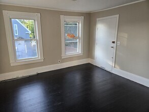 19 Halford Pl in Lynn, MA - Building Photo - Building Photo
