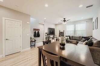 16259 E Elk Dr in Denver, CO - Foto de edificio - Building Photo