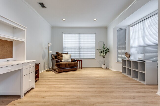 7009 Chardonnay Dr in Frisco, TX - Building Photo - Building Photo
