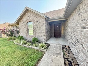 1140 Willow Oak in Elkins, AR - Building Photo - Building Photo