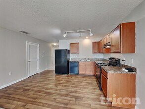 2491 Stanton Ave in Spring Hill, FL - Building Photo - Building Photo