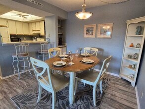 19505 Quesada Ave in Port Charlotte, FL - Foto de edificio - Building Photo