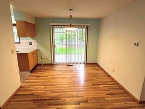 905 SE 169th Dr in Portland, OR - Building Photo - Building Photo