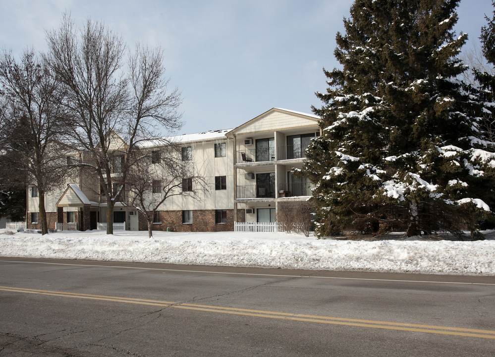 Nottingham Apartments in Apple Valley, MN - Building Photo