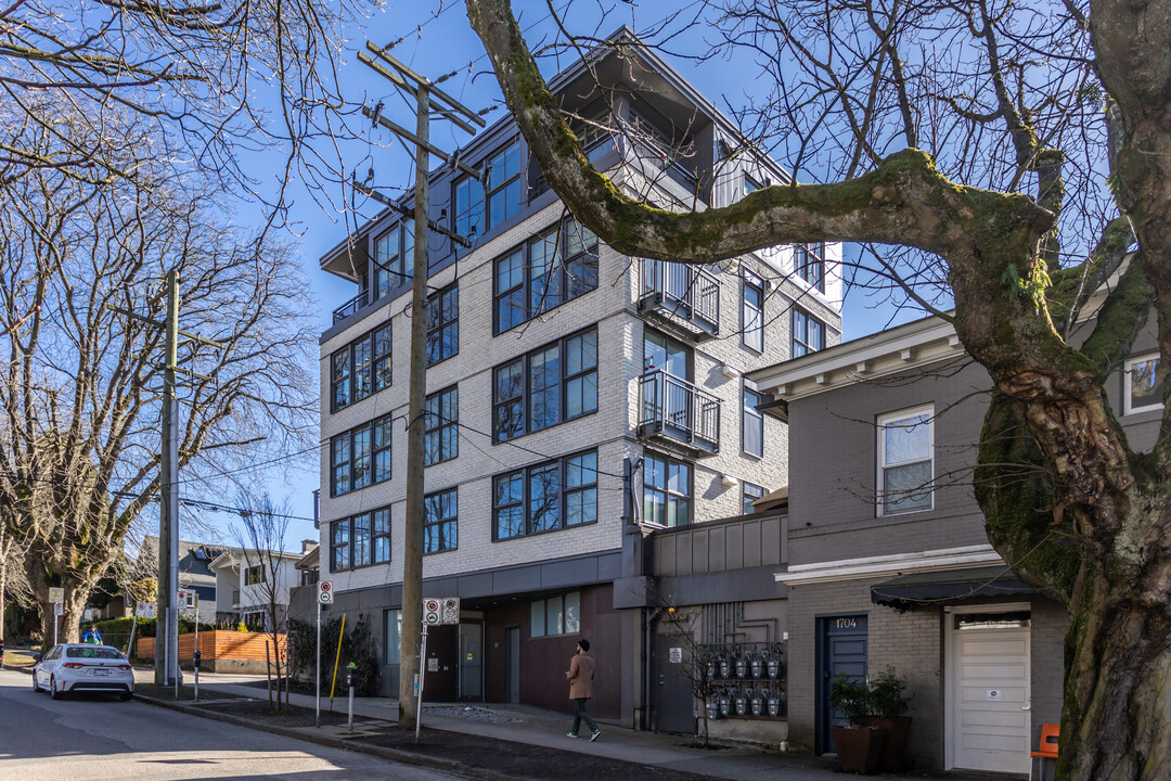 the Main House in Vancouver, BC - Building Photo