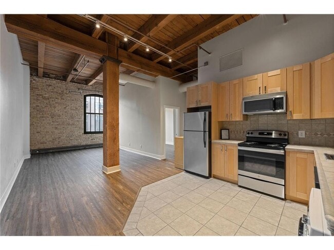 400 N 1st St in Minneapolis, MN - Building Photo - Building Photo