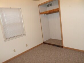 1616 Osage St in Manhattan, KS - Building Photo - Building Photo