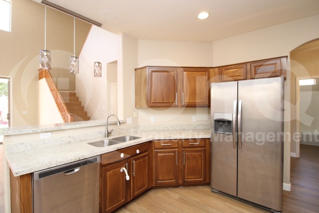 6841 S 26th Pl in Phoenix, AZ - Building Photo