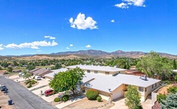 1246 N Barzona Ave, Unit Unit G in Dewey, AZ - Foto de edificio - Building Photo